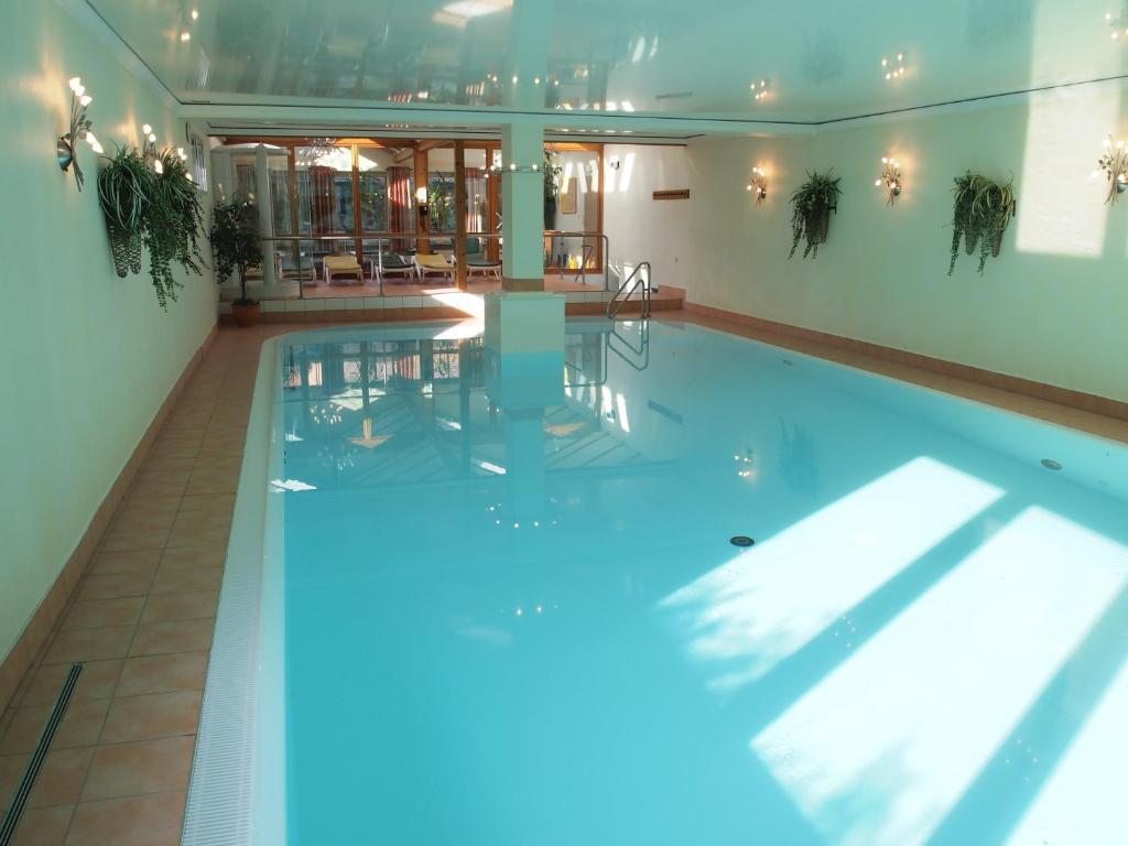 Parkhotel Zum Stern Oberaula Dış mekan fotoğraf