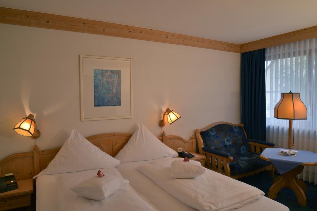 Parkhotel Zum Stern Oberaula Dış mekan fotoğraf